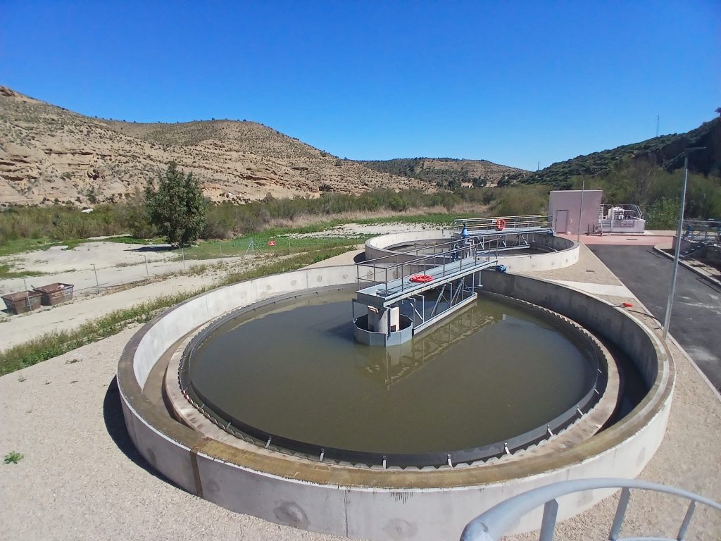 Arranca la puesta en marcha de la EDAR de Alhama que dará servicio a cerca de 8.000 habitantes
