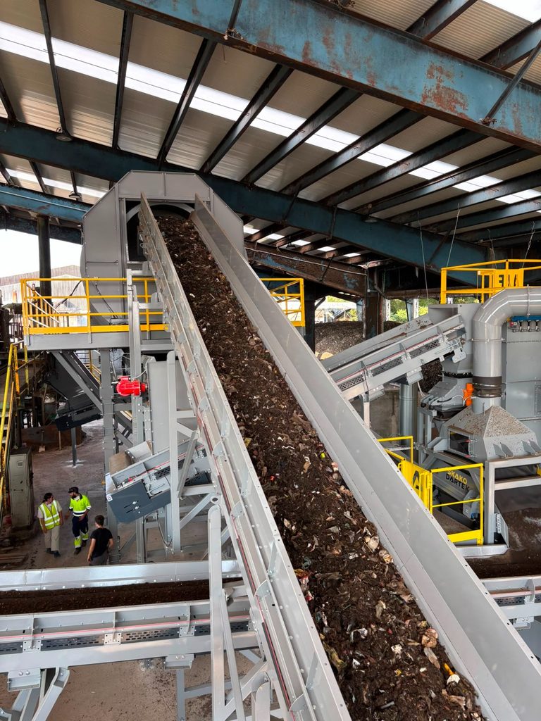 La línea de afino ejecutada por MAREA ya permite a Burgos producir compost agrícola con sus residuos orgánicos